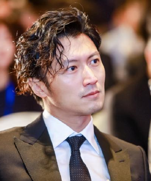 谢霆锋最新今日头条动态揭秘