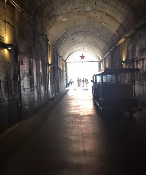 揭秘百度带你探秘旅游景点，神秘通道之旅，绝佳体验等你来！