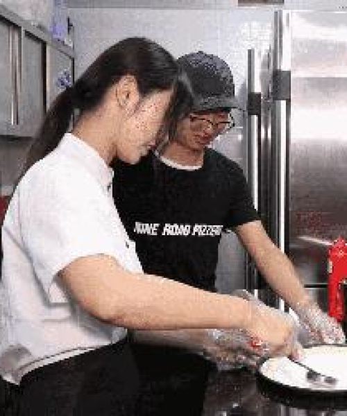 北京火炉餐厅TOP10榜单揭晓，美食之旅必选之地！