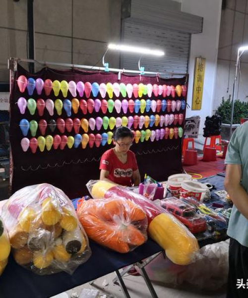 环联夜市游玩指南，最新路线攻略，带你领略夜市繁华魅力