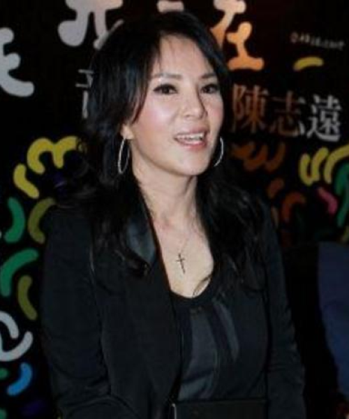 台湾音乐巨星璀璨闪耀，十大歌星排名榜单揭秘！
