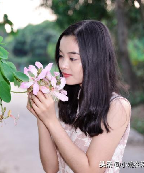 励志街景视频语录，探寻生活中的美好瞬间