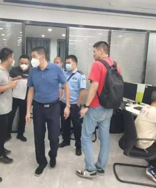 广东二师最新动态，今日热点消息一网打尽！