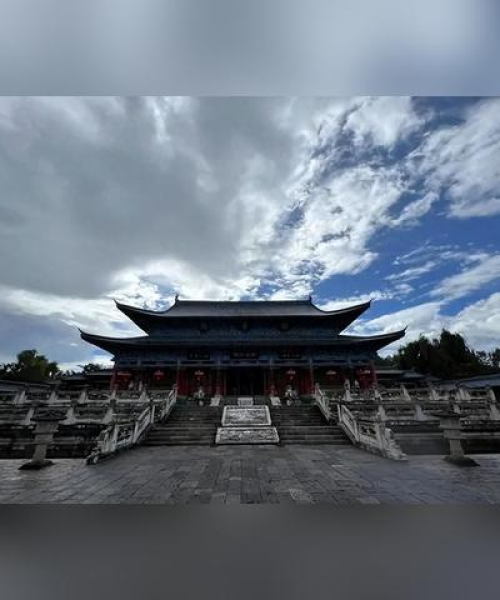 云南酒店排名TOP10，高原风情住宿首选！