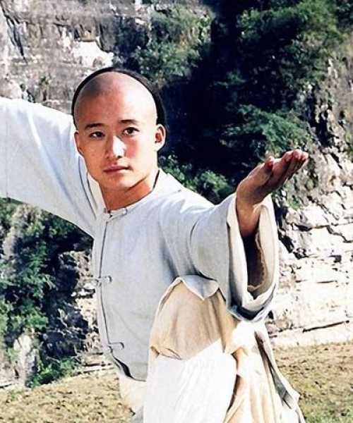 励志健身，汗水浇筑的坚韧与力量成就非凡人生