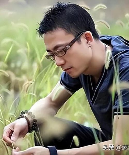 早安隆回，唤醒心灵的歌谣与百度的美妙邂逅