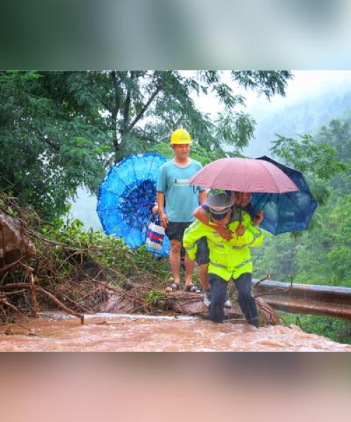 巴南暴雨实时更新，影响分析、应对策略及未来气象展望