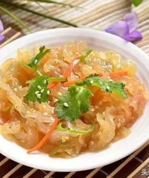 凉拌海蛰，鲜美海洋佳肴，不可错过的美味