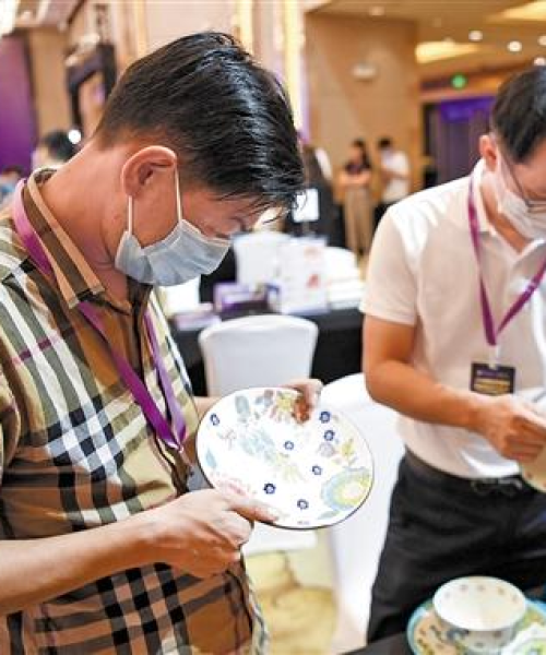 瓷器直播公司排行榜揭晓，行业领军者的成功秘诀大揭秘！