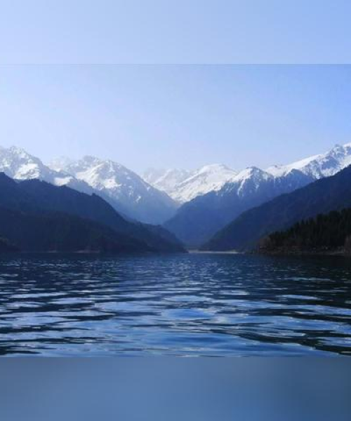 「天山冰川探秘之旅，绝美旅游攻略大揭秘！」