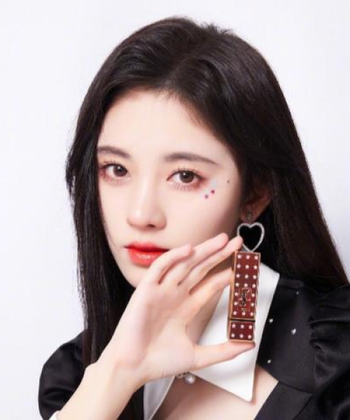 中国口红TOP10榜单，领略美妆巅峰，必选之作！