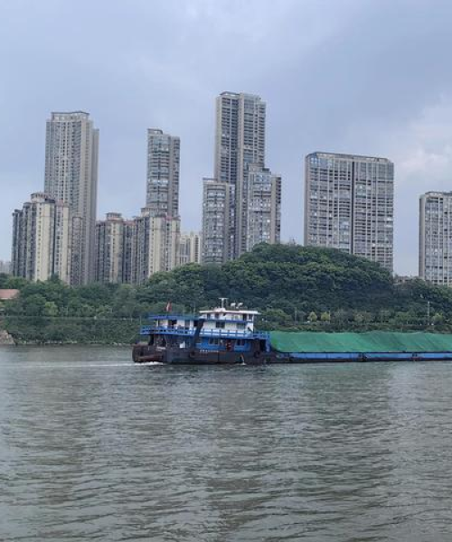 「独家山水旅游攻略，揭秘自然之美，必览胜景」