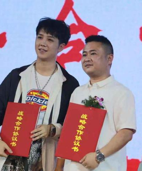 武义新闻热点速递，今日头条聚焦焦点事件