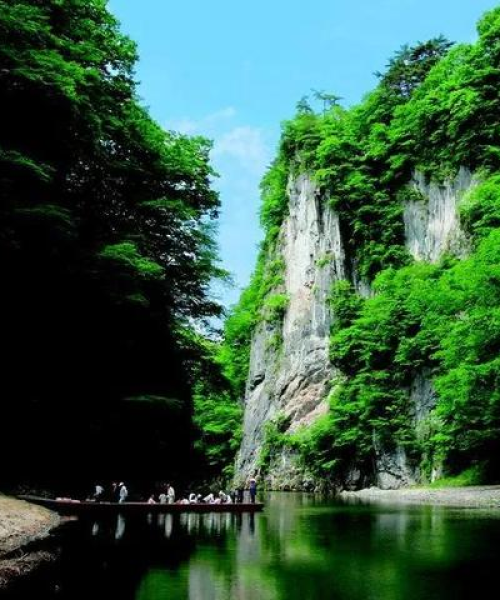 炎夏暴走指南，旅行小技巧助你轻松玩转炎热夏季