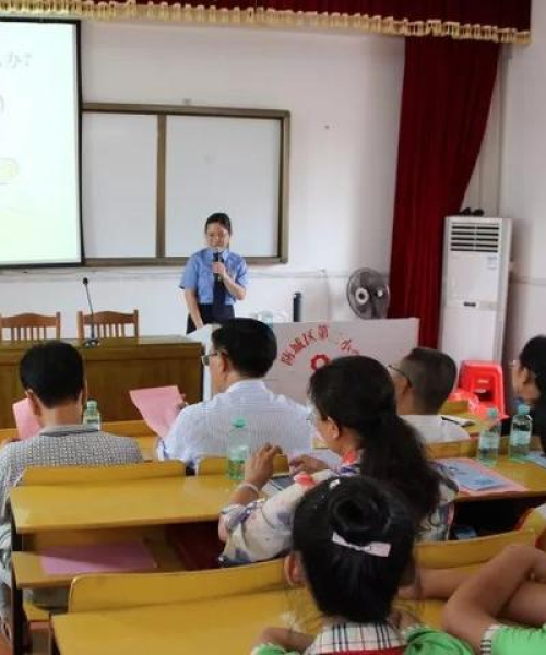 港口最新动态，今日关注热点消息与新闻综述