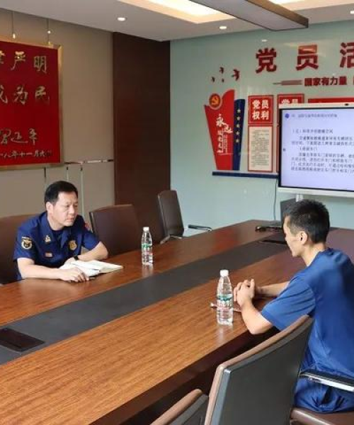 无锡支队先锋力量，展现城市新风貌的新闻头条