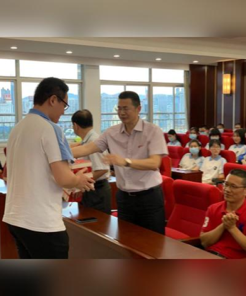 福州高考改革风云涌动，学子奋斗与考试改革新动向