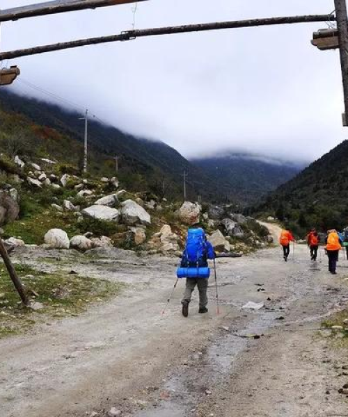 全球山峰排行榜，揭秘地球之巅的神秘面纱