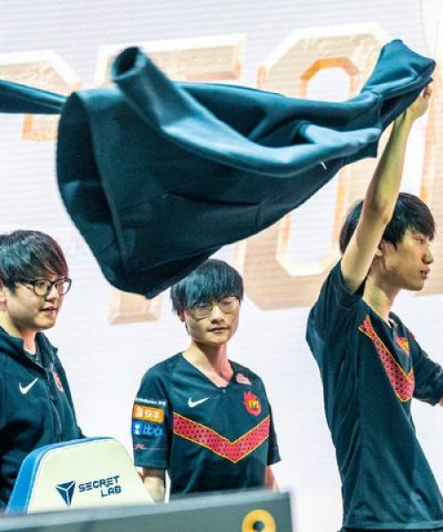 LOL中单英雄排名榜揭晓，荣耀之巅谁属？