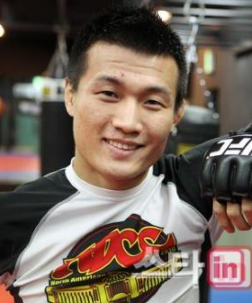 UFC励志语录，激发潜能，勇往直前，挑战自我极限！