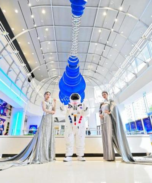 星际争霸2，百度带你开启宇宙探索之旅