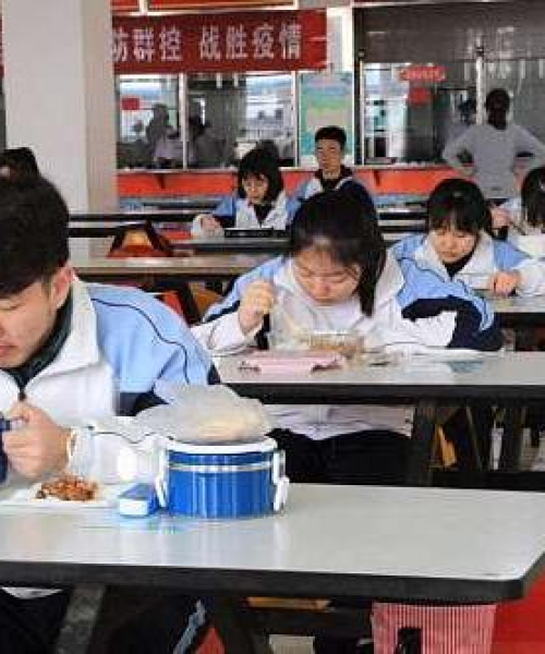 小餐桌励志语录，人生的力量与温暖，感动心灵瞬间分享