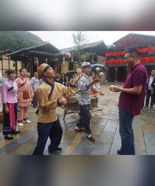 独家揭秘婚庆小视频，瞬间捕捉甜蜜爱情记忆！百度一搜，美好瞬间尽在掌握。