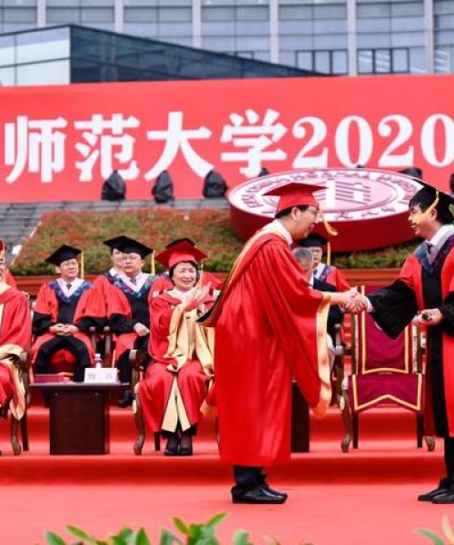 疫情时代励志名言，简短鼓舞人心短语