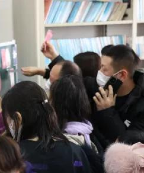 百度独家呈现，成语故事之旅，领略文化魅力！