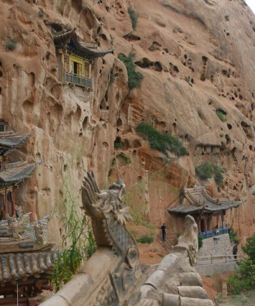 全球顶尖十校探秘，世界教育璀璨明珠之旅