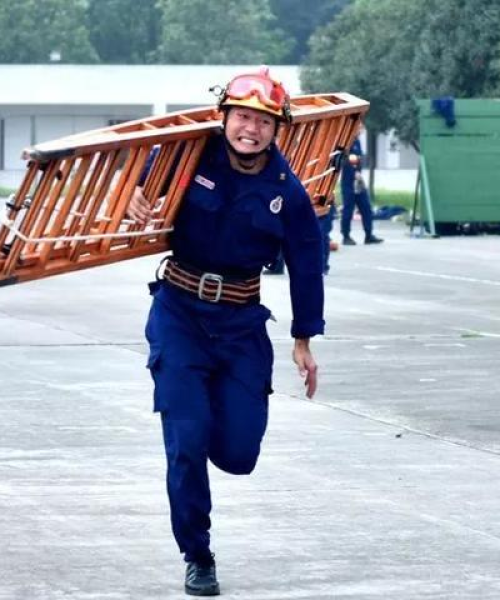 听姐励志语录，生命不息，勇往直前！