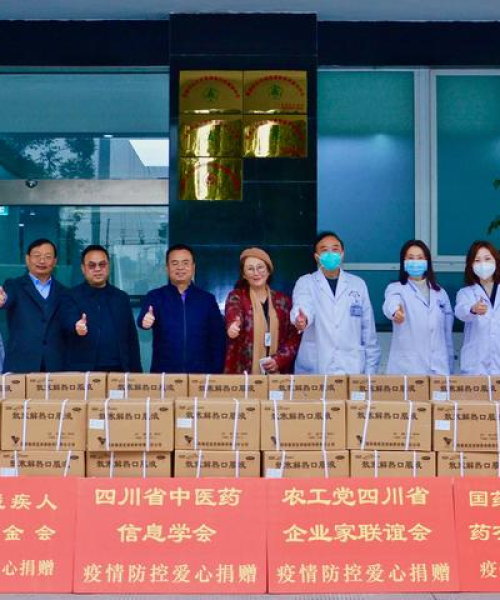 新冠口服液市场巨头揭秘，生产公司排名及市场格局发展趋势分析