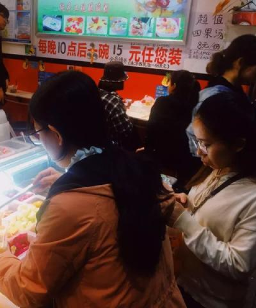 厦门旅游攻略大全，夜市美食探秘之旅