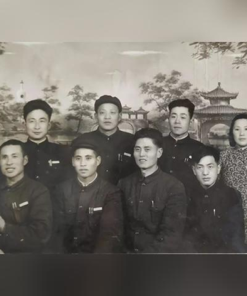 李玉头条风采闪耀，成为璀璨明星！