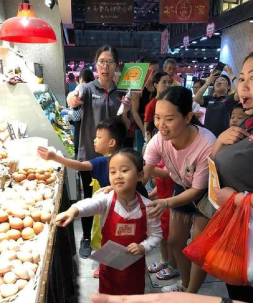 瑞丽美食盛宴与旅游攻略，多彩美食之旅，畅游瑞丽胜地