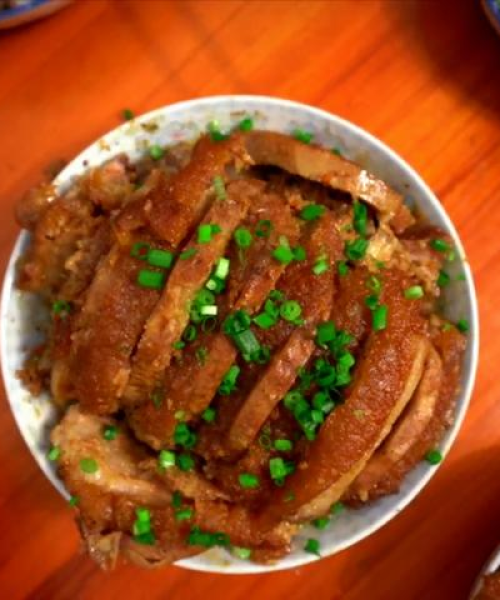 广西美食巅峰榜单揭晓，十大招牌菜肴，带你领略广西美食魅力