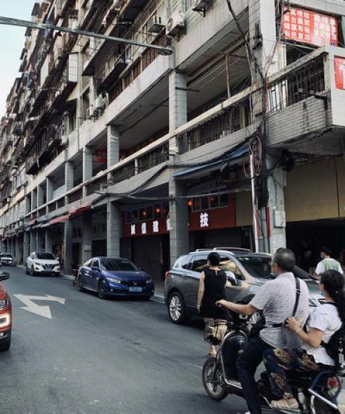 武汉夜市探秘，十大夜市排名及美食盛宴不容错过
