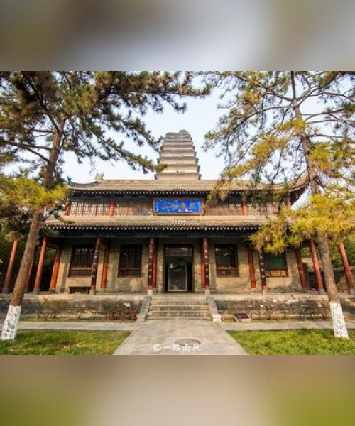 独家揭秘，钟楼旅游攻略图带你探索魅力之旅！