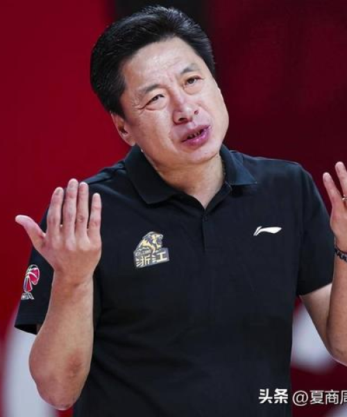 新疆假球事件揭秘，最新视频进展，真相层层揭晓