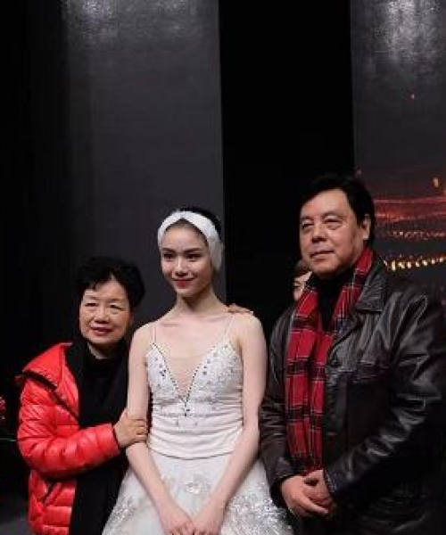 衡阳附中前十名学子风采揭秘，优秀教育力量展现！