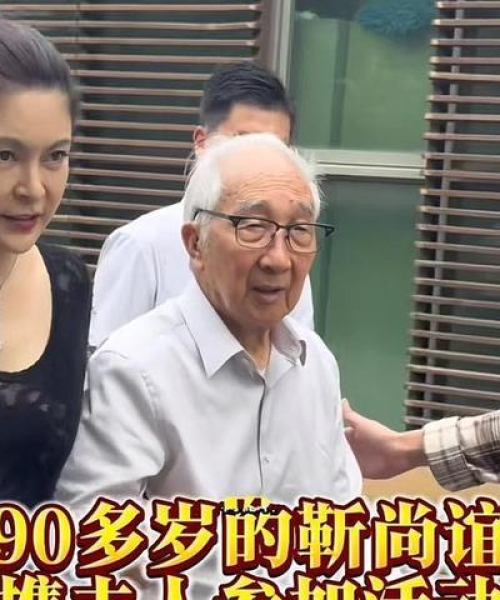 央美美术揭秘，中国艺术瑰宝之旅