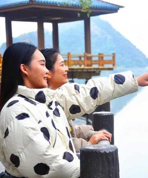 冬季自驾风华之旅，与冰雪共舞，探寻冬日独特魅力