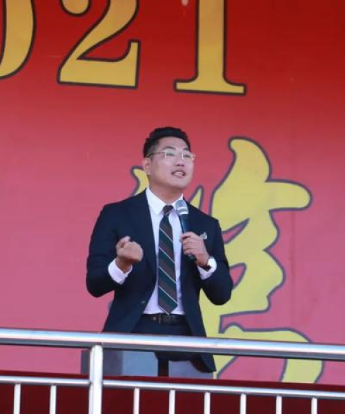 声音绘人生，励志歌声背后的辉煌故事与感悟——励志语录图片分享