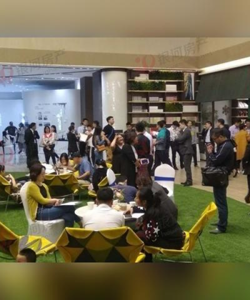 万科翡翠园火灾最新进展，事故原因、救援动态及关注焦点