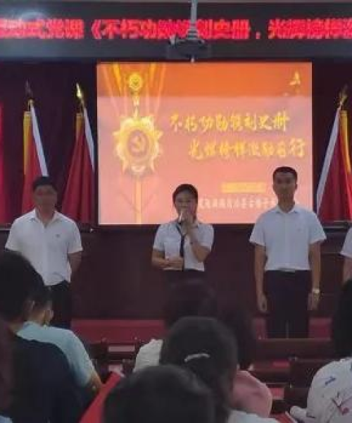 励志勋章背后的英文短句与人生信条，探寻信念的力量，激发无限潜能