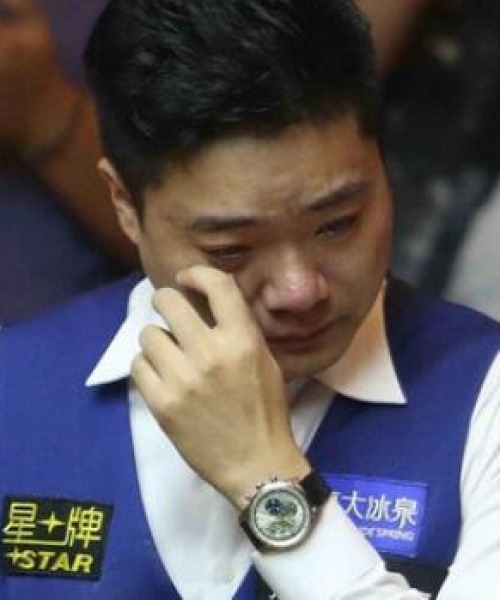 揭秘丁俊晖台球神童的辉煌成就及最新世界排名，展望其未来霸主之路！