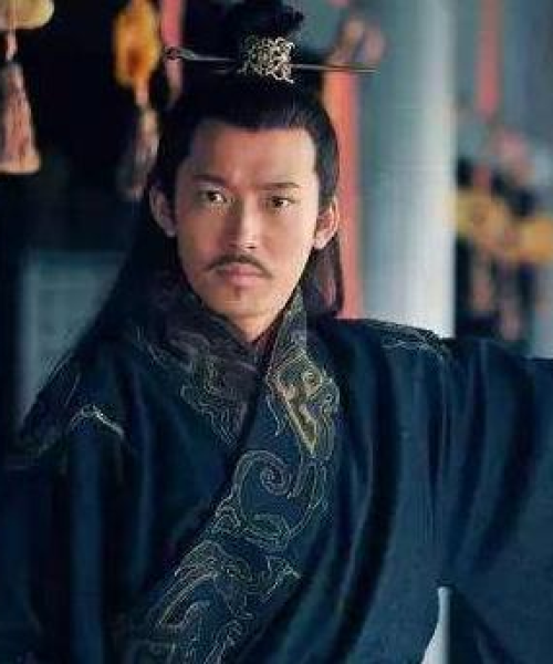 孙策阵容升级顺序大揭秘，最新攻略助你轻松搭配超强战力